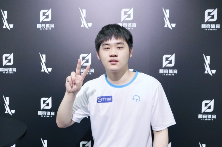 北青：久尔杰维奇存在被留用的可能，足协要考虑是否保留球队.