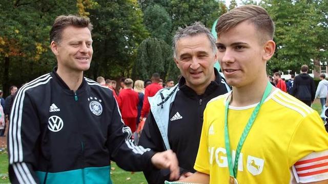 还是球员的 还是球员的