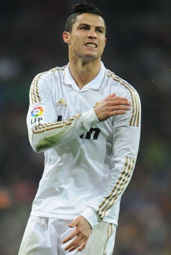 他的表现无 他的表现无