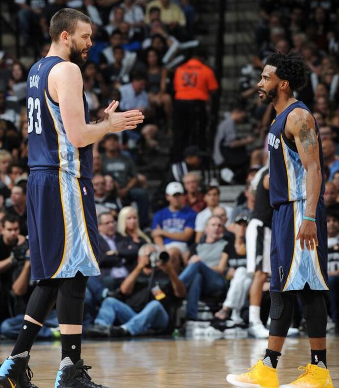 对运动员职 对运动员职