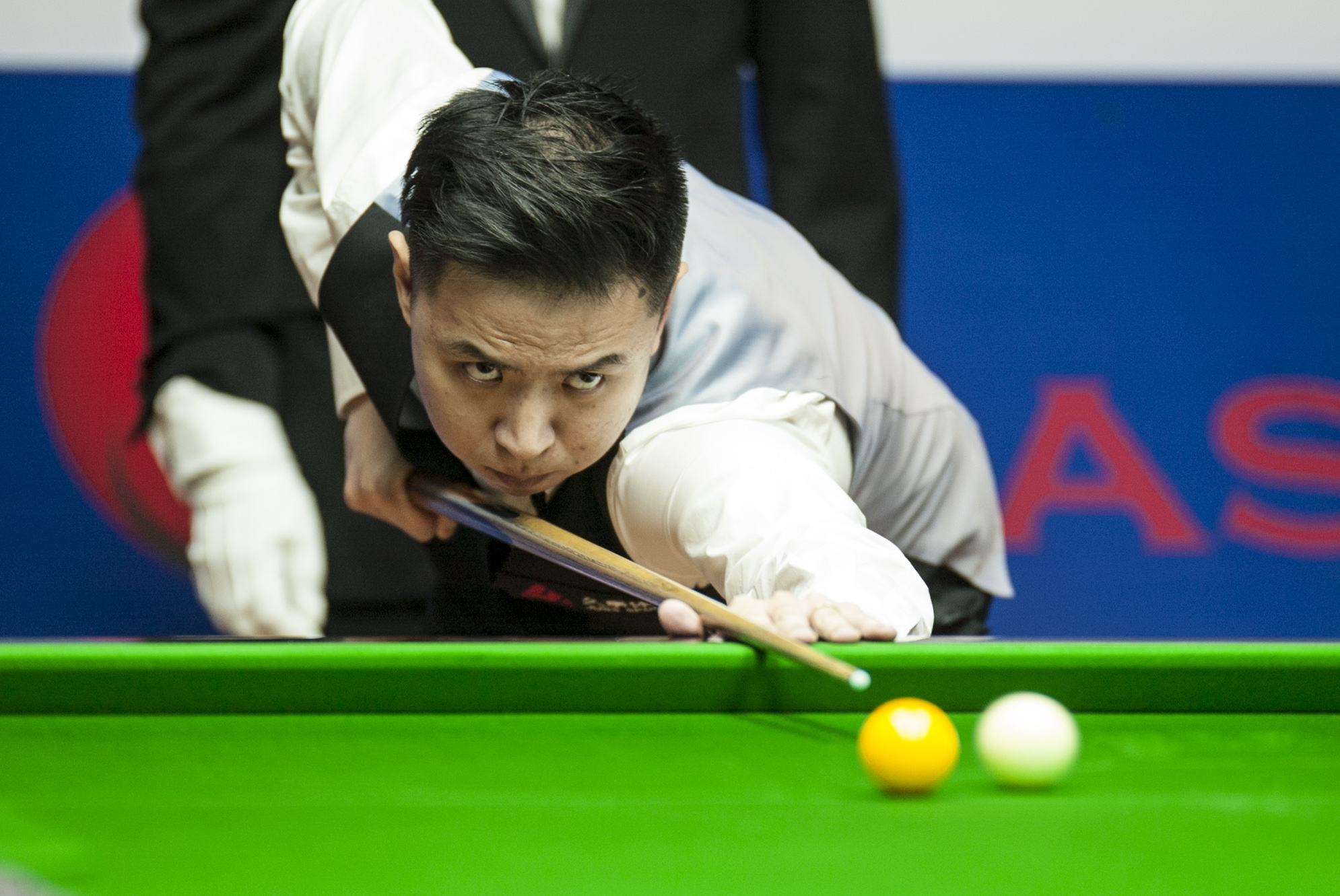 足球的丰富 足球的丰富