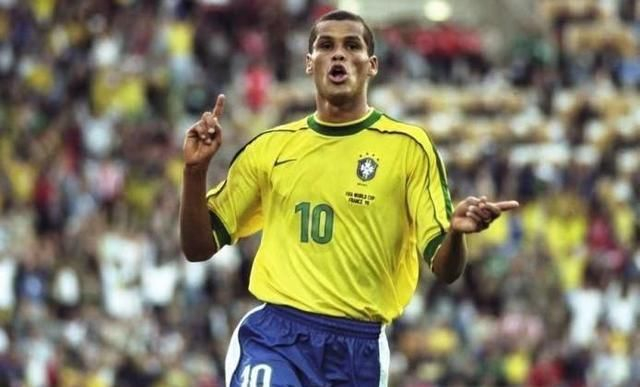 使得她在国 使得她在国