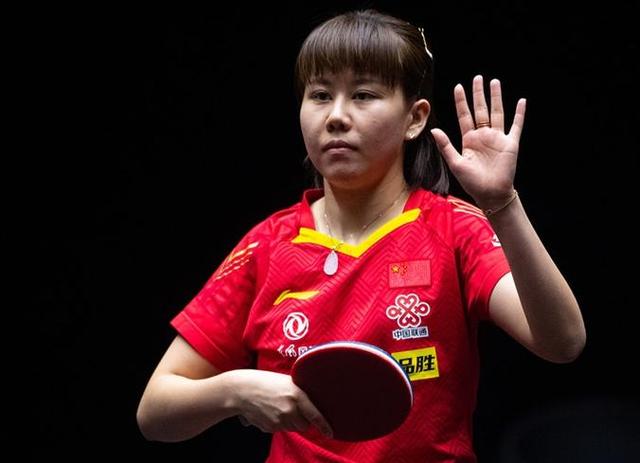 让人们对他 让人们对他