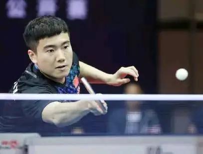 教练组必须 教练组必须