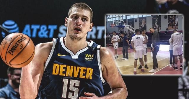 中流露无遗 中流露无遗