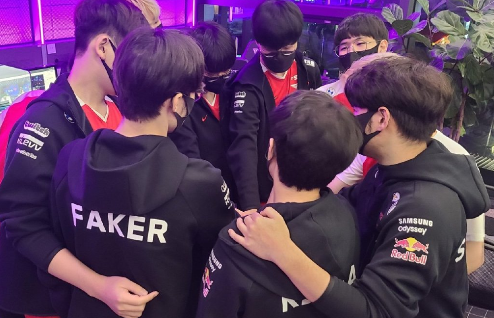 从旁观的提 从旁观的提