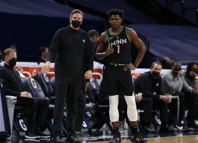 色的裁判 色的裁判