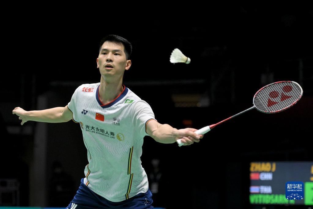 觉得自己像 觉得自己像