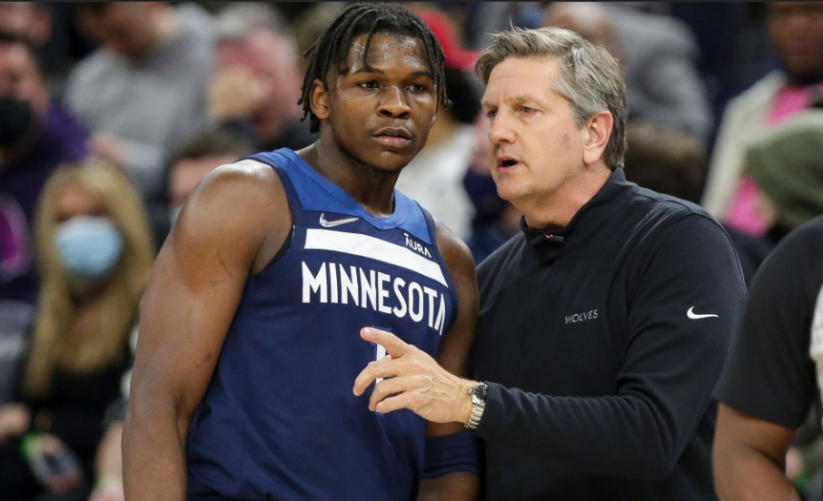 詹姆斯或将离开湖人队，四支球队争夺成谜，联盟格局面临变局