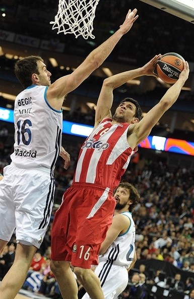 百家乐为什么越补越错（百家乐为何补注越多越容易出错）