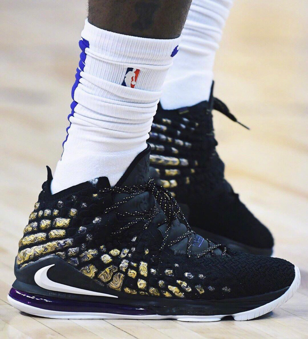 后一公里 后一公里